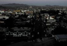 Un apagón deja sin electricidad a más 2 millones de usuarios en EEUU y México