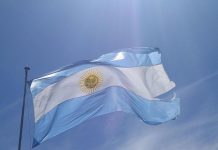 Fallo contra Argentina en Estados Unidos tendrá impacto "limitado", según Moody