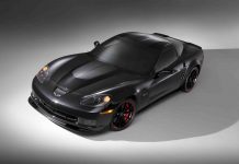 Chevrolet Corvette, edición centenaria en negro satín