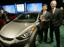 Hyundai Elantra se proclama como vehículo del año de Norteamérica en Detroit