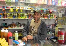 LA BODEGA PROPIA que no se pudo lograr en Manhattan, alrededor de dos mil lo han conseguido en Filadelfia, Allentown y Reading. Foto You Tube