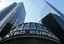 El peso mexicano se aprecia en un 1,4 % respecto al dólar