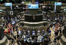 La bolsa de New York reabrirá mañana miércoles luego de cerrar dos jornadas