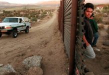 Aplicación móvil promete ayudar a indocumentados a cruzar la frontera