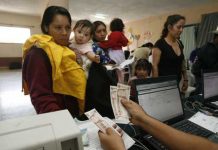 Efectos de crisis económica durarán una década en Centroamérica, dice experto