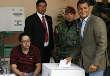 Presidente de Ecuador tiene más del 60 % de intención de voto, según encuesta