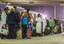 Termina la pesadilla para los 4.229 pasajeros y tripulantes del "Triumph"