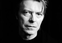 David Bowie es número uno con su nuevo álbum: "The Next Day" El álbum "The Next Day", del británico David Bowie, alcanzó el número uno en las listas de ventas del Reino Unido en su primera semana en el mercado, convirtiéndose en el trabajo que se vendió con mayor rapidez del año, informan hoy los medios británicos.