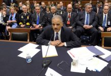 Eric Holder comparece en el Congreso por operación "Rápido y Furioso"