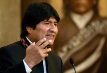 Un año de reveses y merma de popularidad de Morales, pero aumentó su poder