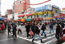 El crecimiento de negocios en Flushing hace vibrar su economía poniéndolo a la cabeza