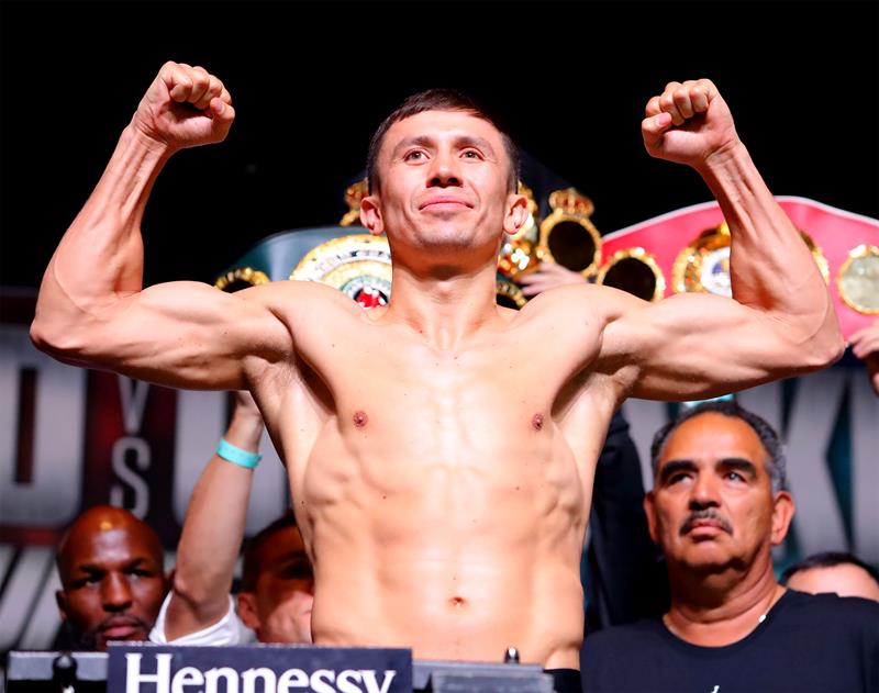 Gennady Golovkin, posando durante la sesi&oacute;n de pesaje previa al combate.