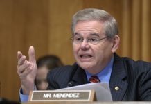 Bob Menéndez niega su supuesta relación con prostitutas menendez_escandalo-prostitutas-republica-dominicana
