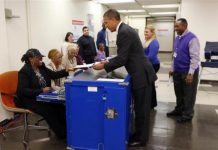 Chicago muy expectante en la jornada electoral, tras voto de Obama