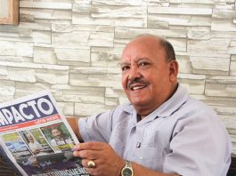 Don Oswaldo Guzmán, actual Presidente del Comité Cívico Ecuatoriano de Nueva York, entidad que organiza la celebración de la Declaración de Independencia de Ecuador con un calendario completo de actividades desde el 22 de julio hasta el 13 de agosto, al que asisten ecuatorianos de todo Estados Unidos.