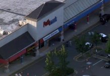 Al menos tres muertos en un tiroteo en un centro comercial de Nueva Jersey