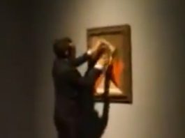 Sospech0so de dañar pintura de Picasso se entrega a las autoridades