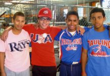 Junior Betances, Willie Veras, Brian Bassett y Euniel de la Rosa, forman parte de la selección infantil de la Liga Rolando Paulino que estará intercambiando en la República Dominicana y jugando en el Mundialito de Moca.