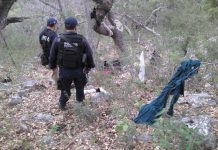 Policías habrían robado pertenencias de víctimas en accidente aéreo de Jenni Rivera