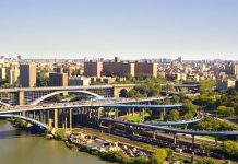 "El Nuevo Bronx" El presidente de El Bronx, Rubén Díaz Jr. dio una exposición optimista sobre la situación actual y perspectivas de su condado, con ocasion de su IV Mensaje sobre el Estado de El Bronx.