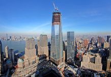 Suben la antena que convertirá One World Trade Center en el techo de América