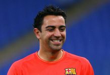 Xavi Hernández renueva con el Barcelona hasta junio de 2016