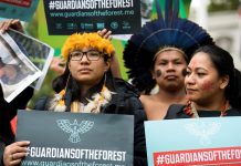Líderes indígenas de catorce naciones se reunieron en Londres para compartir su lucha contra la deforestación.
