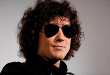 "Expectativas", nuevo álbum de Enrique Bunbury Enrique Bunbury durante la presentación en México de su nuevo álbum, "Expectativas".