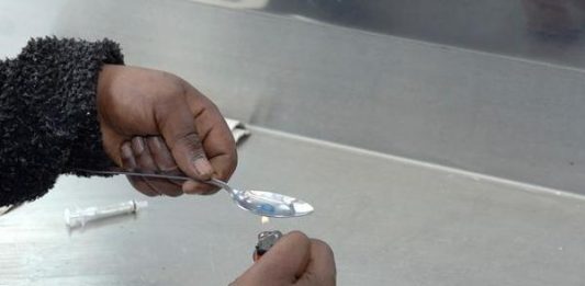 El consumo de cocaína aumentó "significativamente" en los últimos años en el país, mientras que las muertes por sobredosis de heroína se dispararon en el último lustro