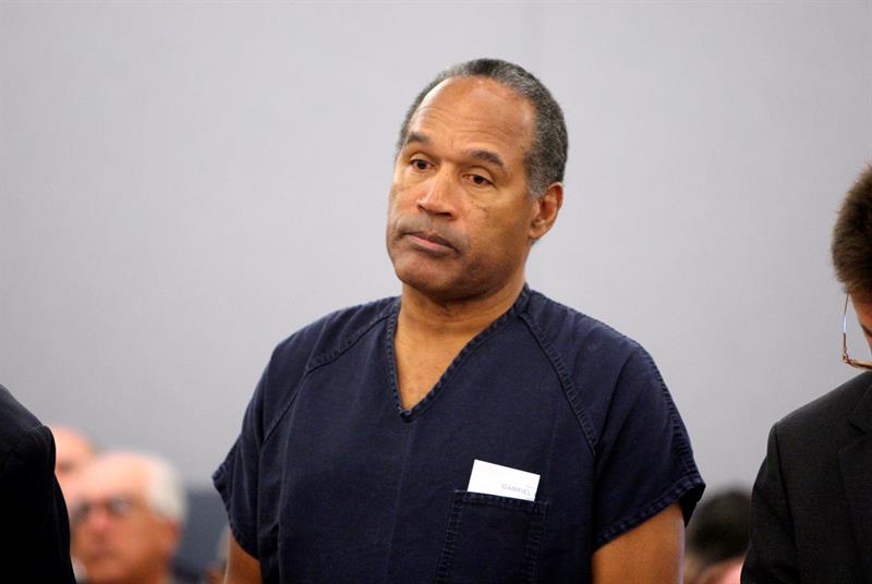 O.J. Simpson, sali&oacute; hoy de madrugada de la prisi&oacute;n estatal de Nevada.