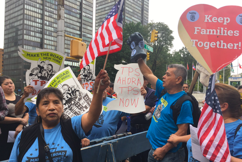  Congreso de El Salvador manifestaron hoy a Estados Unidos su "anhelo" de una "salida favorable" para los 190.000 salvadore&ntilde;os amparados en el Estatus de Protecci&oacute;n Temporal (TPS), 