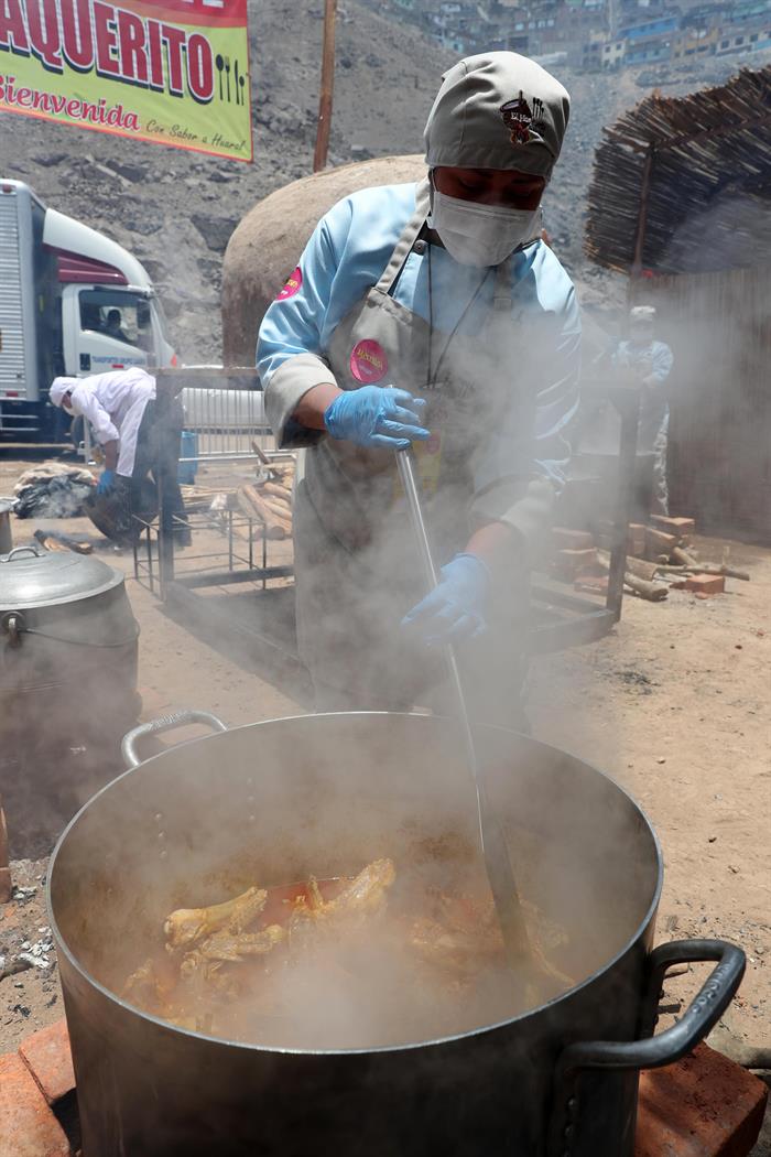 El pollo,una carne sana y, hoy, barata, presente en todo el mundo y sin ning&uacute;n problema religioso.