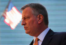 BILL DE BLASIO Era una esperanza en detener la galopante gentrificación que se había desatado años atrás que echaba a los residentes antiguos de sus vecindarios para dar cabida a nuevos inquilinos más solventes de dinero, pero no ha cumplido.