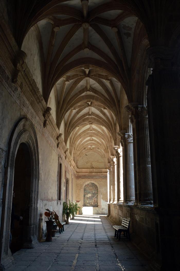 Fotografía del interior del exconvento agustino del siglo XVI, la joya más relevante de Yuriria, (México), uno de los Pueblos Mágicos de Guanajuato.