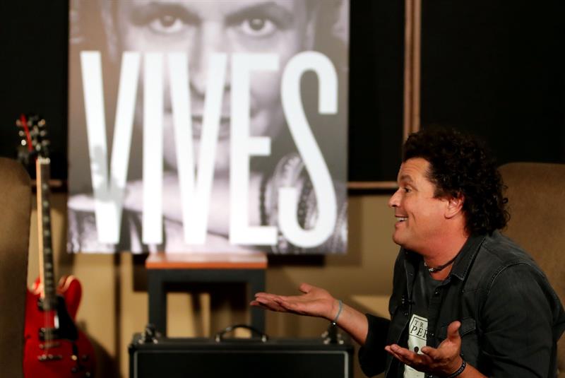  Carlos Vives lanza hoy en todo el mundo su nuevo &aacute;lbum "Vives"