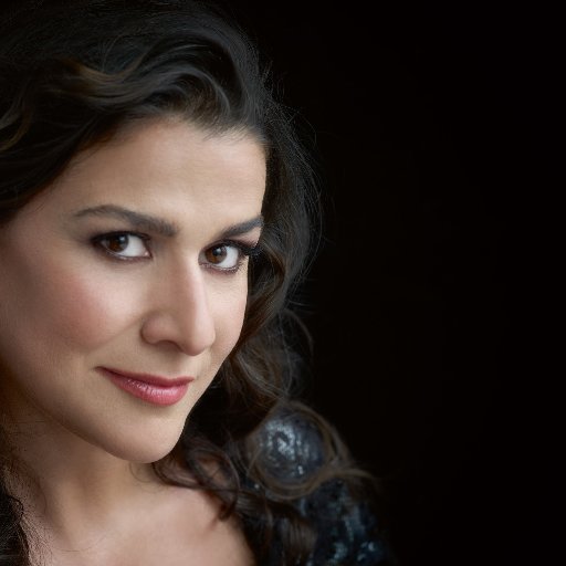 La mezzosoprano italiana Cecilia Bartoli. (foto twitter @BartoliOfficial)