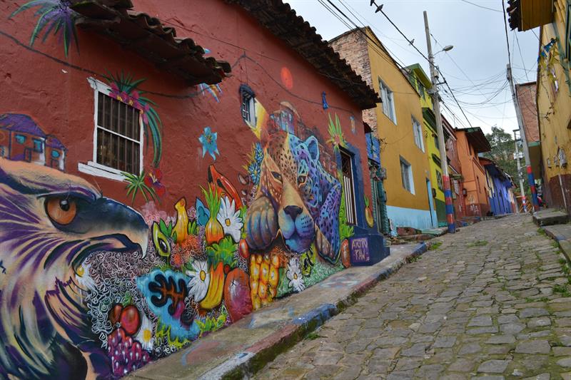 Vista de un mural en el barrio Egipto, Bogotá.