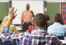 Un total de 6.405 estudiantes puertorriqueños, que habían dejado la isla tras el paso del huracán, matriculados en escuelas de los estados de Florida, Pensilvania, Massachusetts, Georgia, Arkansas, Kansas y Luisiana