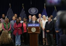 El Contralor de la Ciudad de Nueva York, Scott M. Stringer,