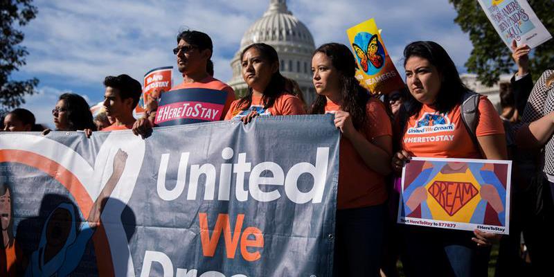 El Gobierno de Estados Unidos anunci&oacute; hoy que en la medianoche del jueves dejar&aacute; de aceptar solicitudes de refugio de los menores centroamericanos que huyen de la violencia en sus pa&iacute;ses.