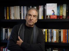 José Luis Perales: "Lo de ser escritor me sigue pareciendo una anécdota" El célebre compositor y cantante español José Luis Perales retorna al mercado con una segunda novela, "La hija del alfarero".