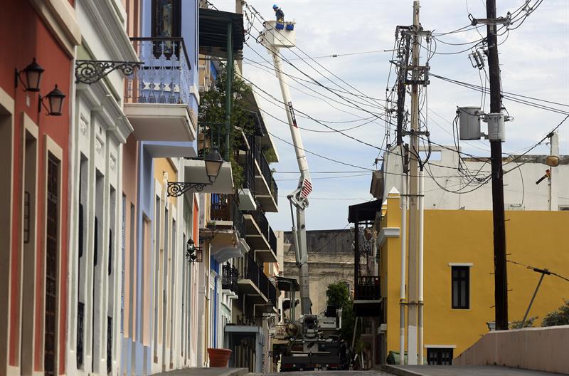 La tasa de participación o población activa en Puerto Rico se situó en el 38,6 % tras el paso de los huracanes Irma y María.