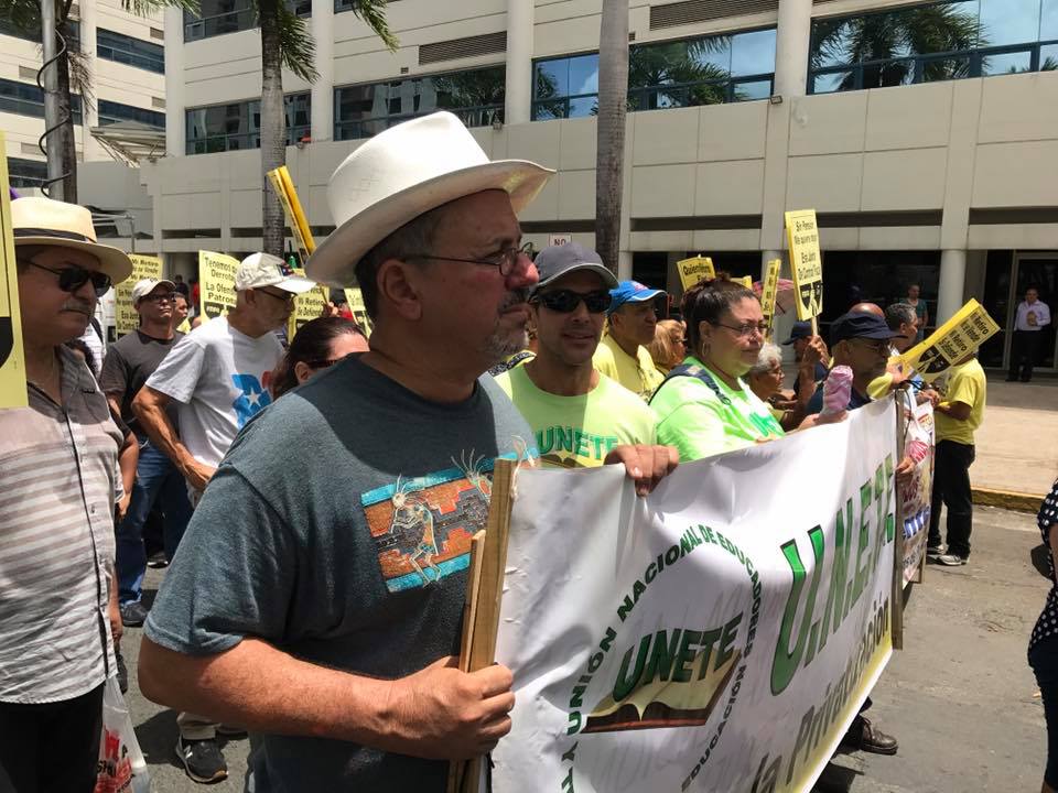 Uni&oacute;n Nacional de Educadores y Trabajadores de la Educaci&oacute;n (UNETE) de Puerto Rico. (foto Facebook UNETE)