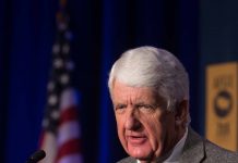 Rob Bishop, presidente de la Comisión de Recursos Naturales de la Cámara de Representantes de EEUU. (foto Facebook @RepRobBishop)