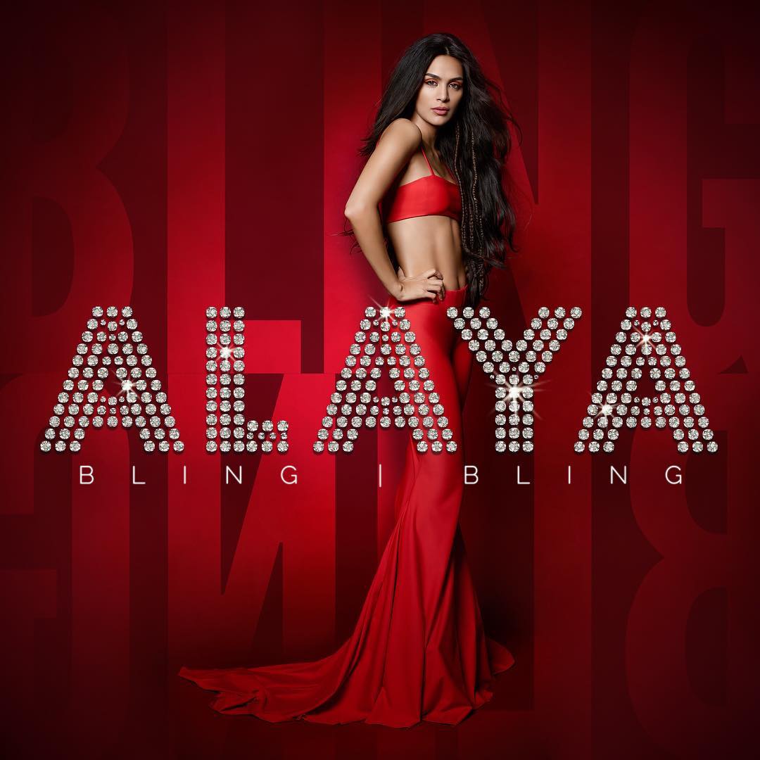 "Mi sonido es orgánico, es quien soy como artista. Existen muchos cantantes y muchos géneros musicales. Lo único que puedo aportar es eso, precisamente: ser Alaya", manifestó la joven de 24 años.