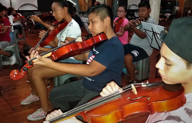 Forman banda de niños, para alejarlos de la delincuencia.