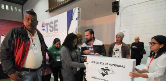 Inician elecciones en Honduras, con un llamamiento a la población a votar masivamente.