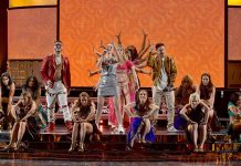 Nicky Jam, J Balvin y Carlos Vives y más actuaciones para los Grammy Latino J Balvin y Farruko durante la pasada entrega de los Grammy Latinos.