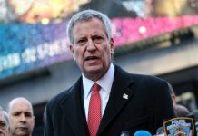 Lo mejor de De Blasio BILL DE BLASIO consiguió uno de sus mayores logros en el sector educación, Concibió y ejecutó con éxito el Pre-K para más de 70 mil niños.