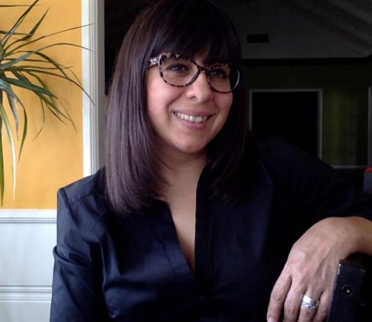 México incumple deber de velar por sus ciudadanos, dice autora Eileen Truax.